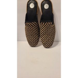 Journee Signature Woven Leather Slip On Flats Mules Women's Size 7.5‎